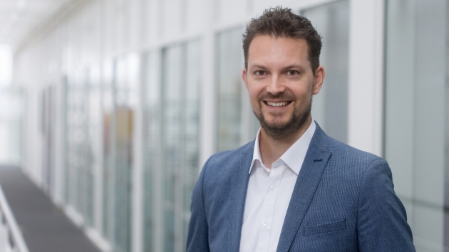 Michael Steinhauser, Markenverband: "Wir wollen das Problembewusstsein schärfen" - Michael Steinhauser ist seit Ende 2022 Leiter External Affairs beim Markenverband in Berlin - Quelle: Markenverband, Thomas Rafalzyk